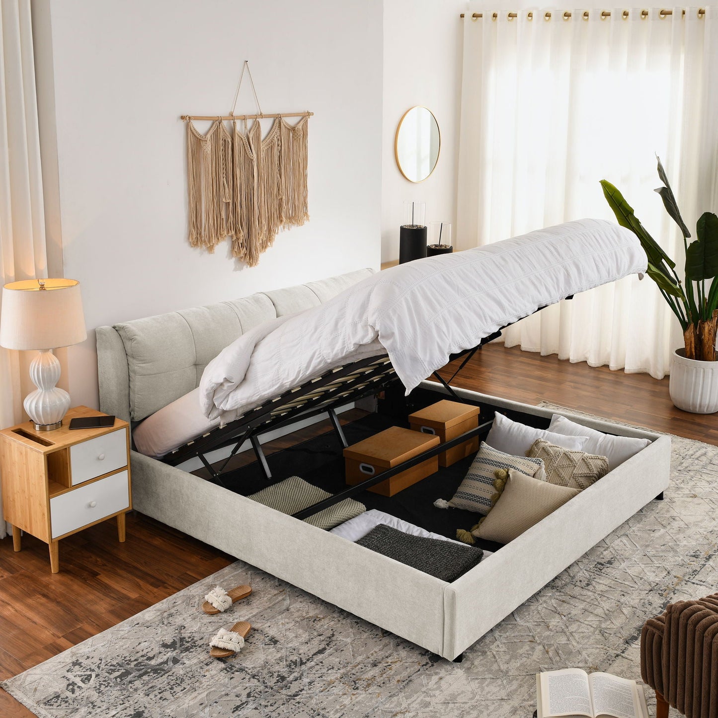 Storage Upholstered Hydraulic Bed w/ Integrated Headboard