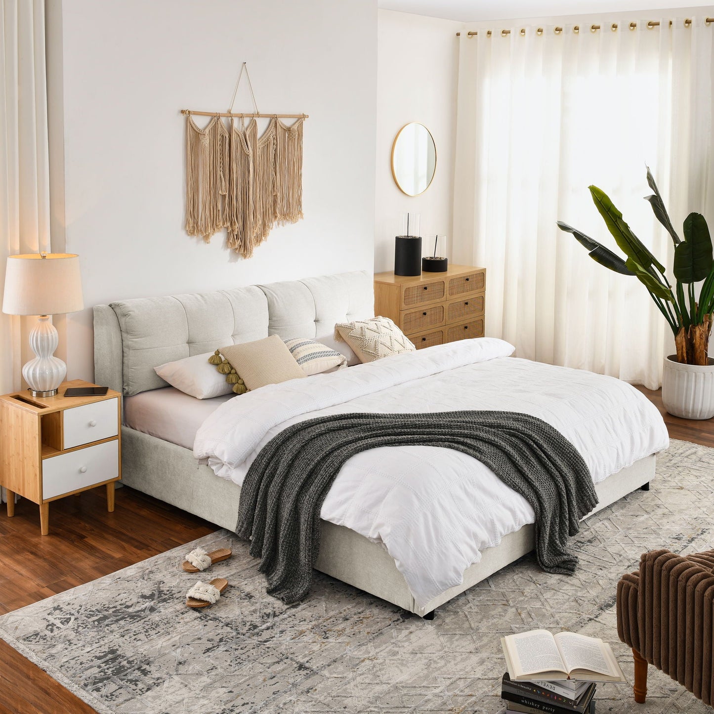 Storage Upholstered Hydraulic Bed w/ Integrated Headboard