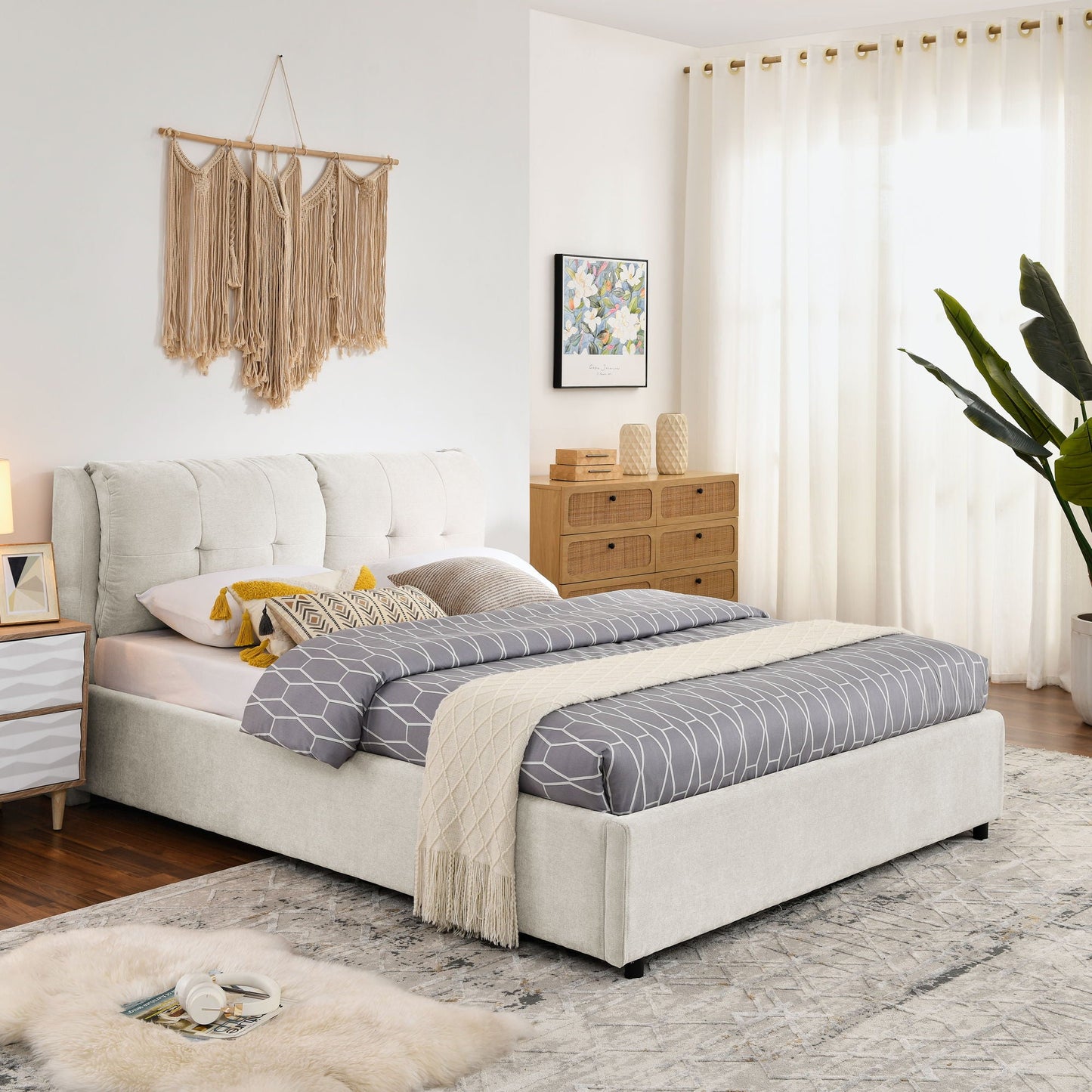 Storage Upholstered Hydraulic Bed w/ Integrated Headboard
