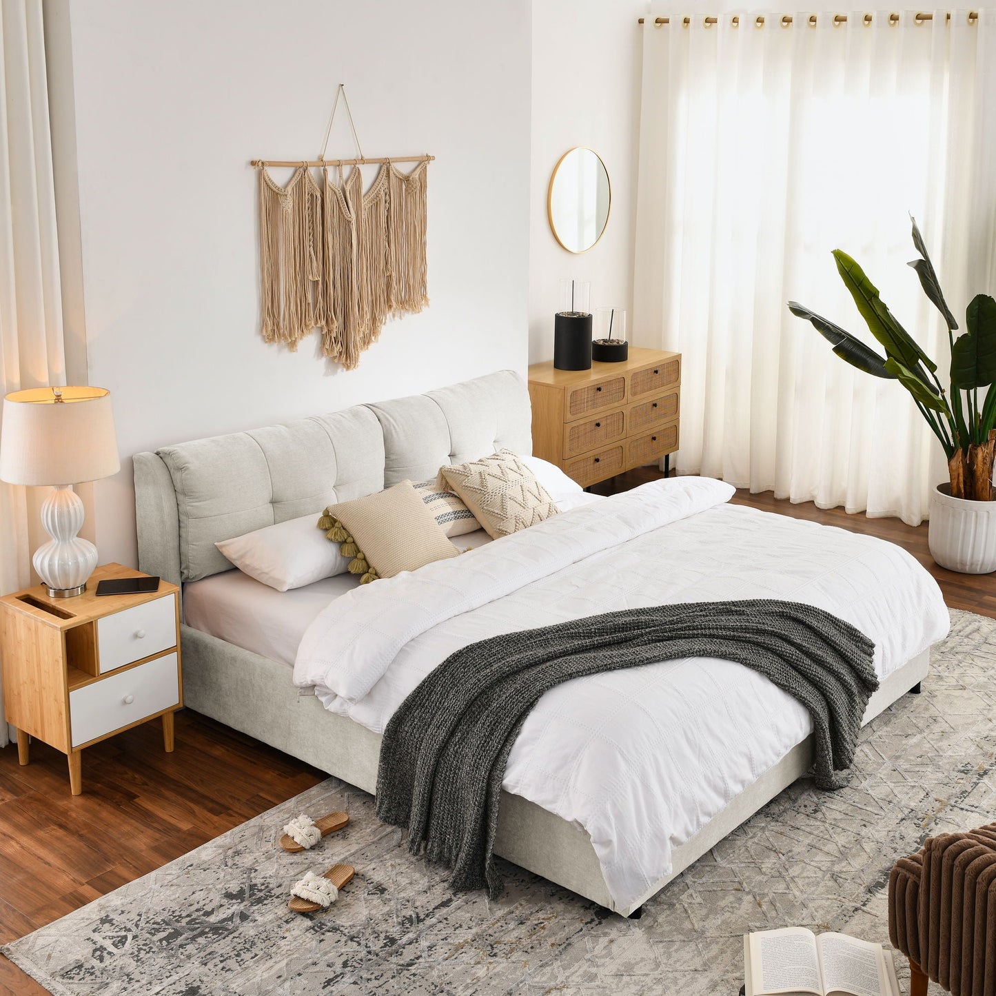 Storage Upholstered Hydraulic Bed w/ Integrated Headboard