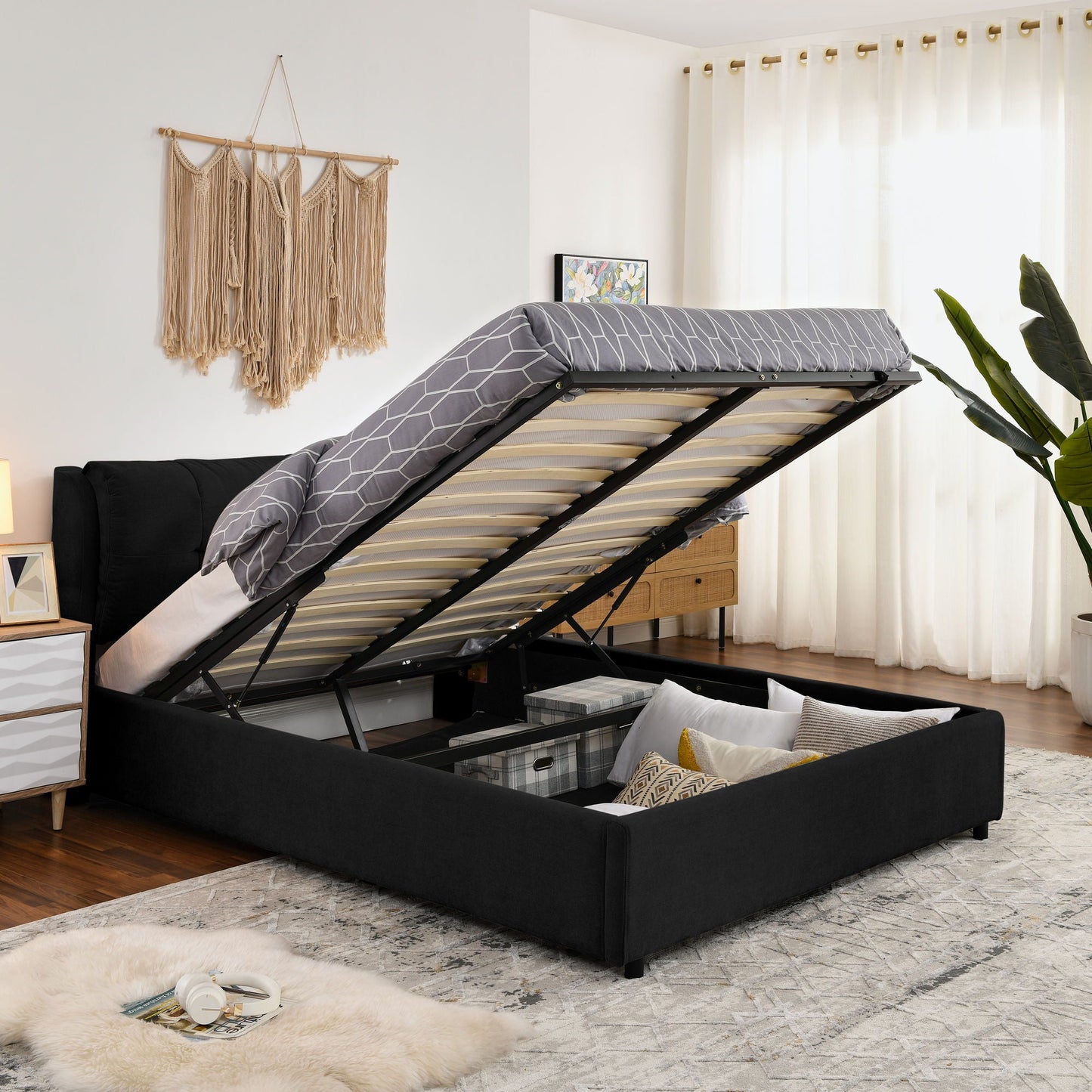 Storage Upholstered Hydraulic Bed w/ Integrated Headboard