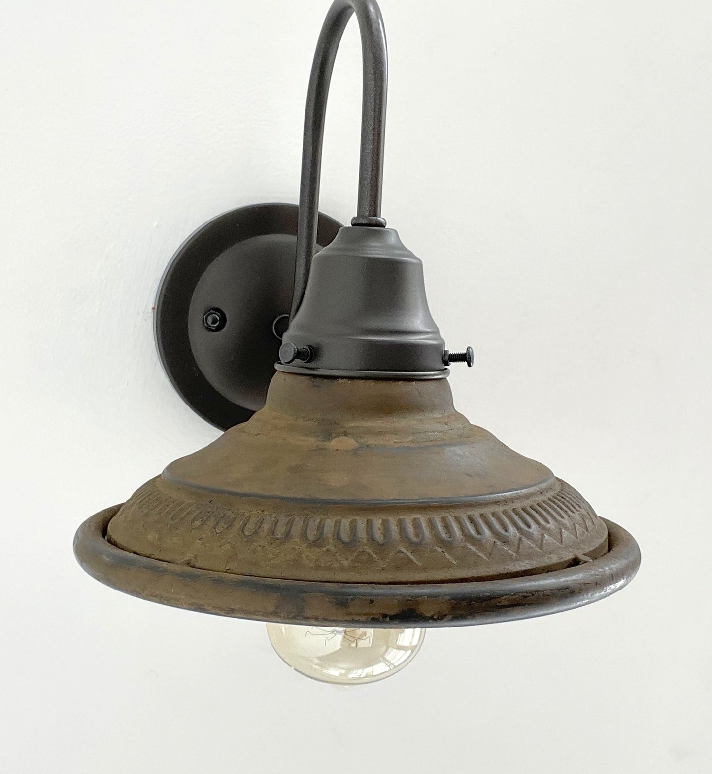 Rustic Wall Sconce Light Fixture
