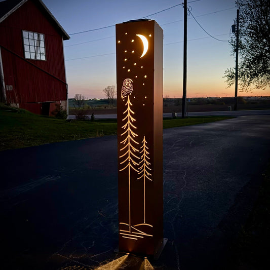 Simple Pine Owl Solar Pillar